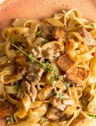 Pasta cremosa de limón y trucha