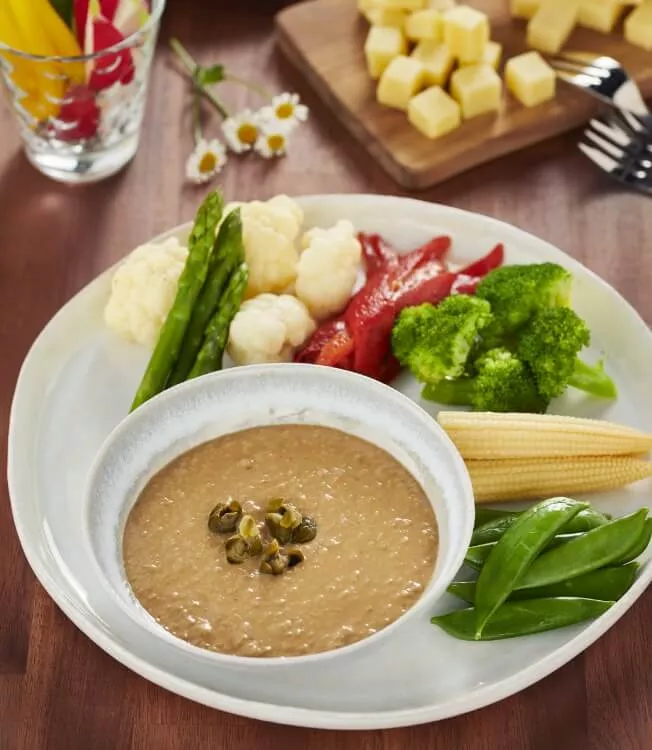 Dip "Bagna cauda" con tofu y salsa de soja