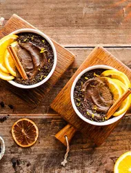 Mousse de chocolate con café espresso y naranja