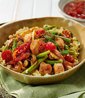 Bol vital de pollo y mijo con verduras al kimchi