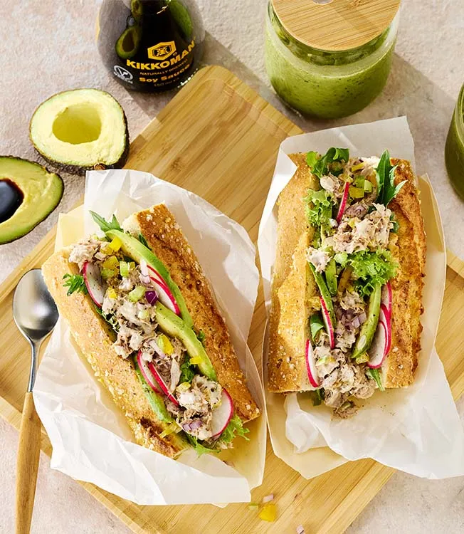 Sándwich de ensalada de atún