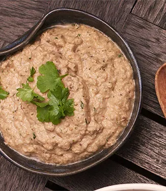 Untable de berenjena a la parrilla con ajo