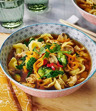 Tortellini ramen vegetariano